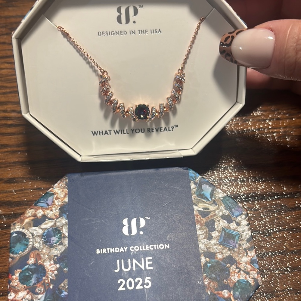 Bomb party June necklace